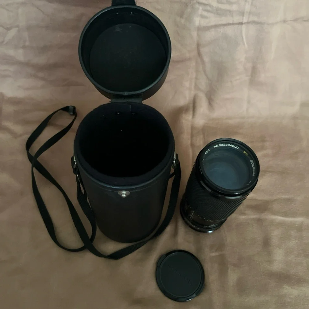 SOLIGOR 80-200mm F4.5 Multicoated Zoom+Macro C/D Auto Lens F Mount w/case